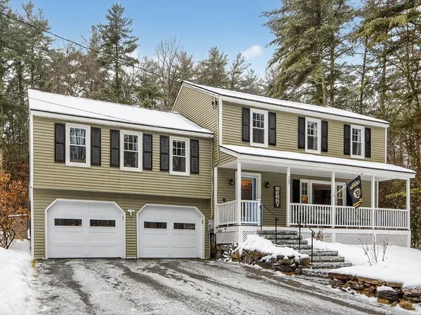 137 Hill Rd, Groton, MA 01450