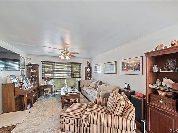 4th image of 101 Cresthill Road