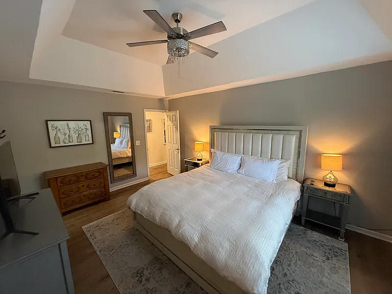 1264 Center Lake Dr — Photo 19