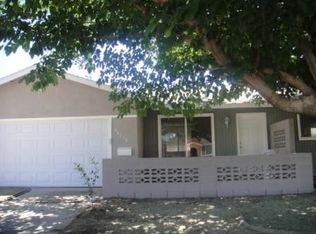 44218 Fenhold St, Lancaster, CA 93535