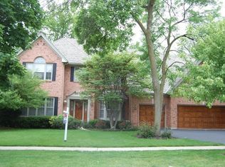 1101 Thoroughbred Cir, St Charles, IL 60174