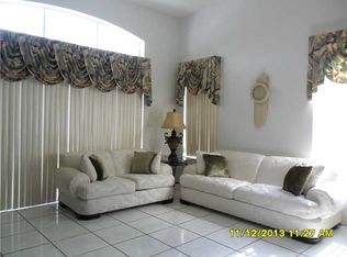 5272 NW 55th Ter, Coconut Creek, FL 33073