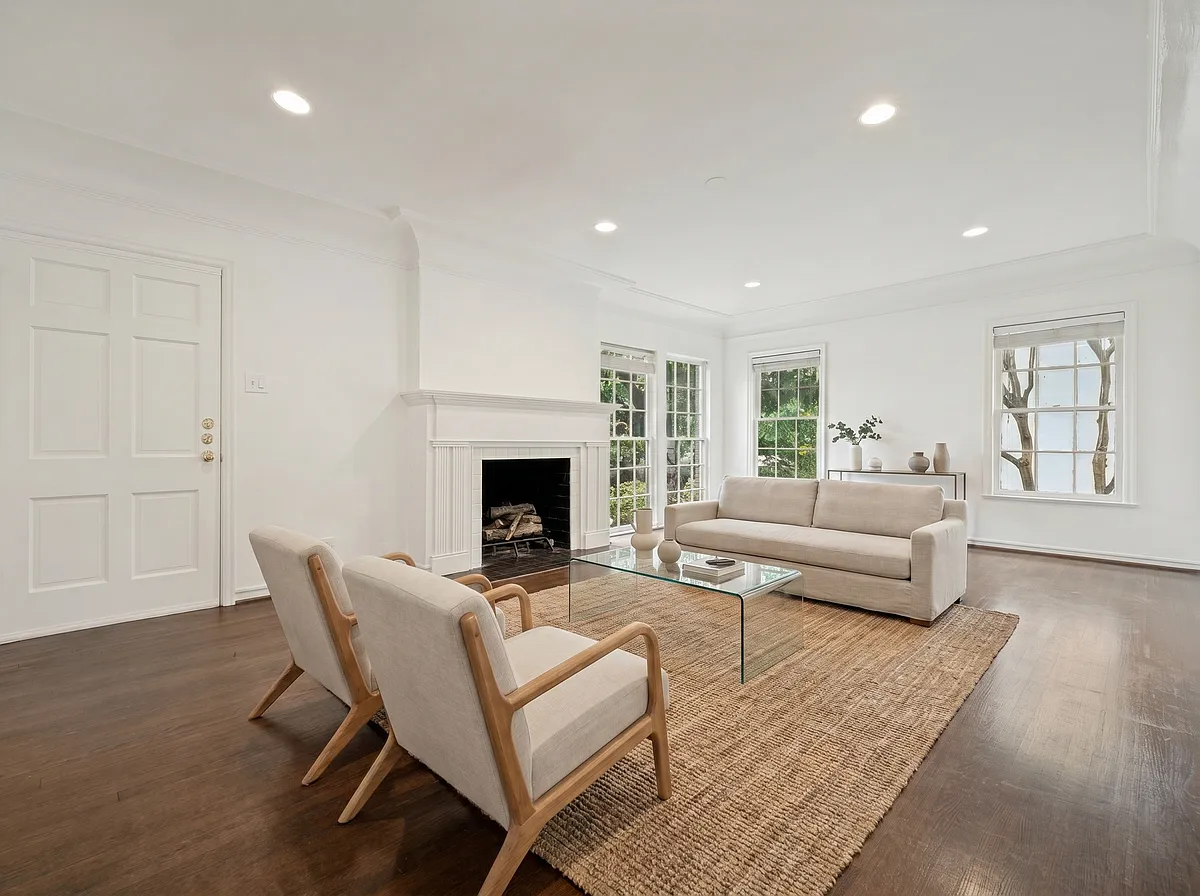Building Photo - 4542 Westway Ave