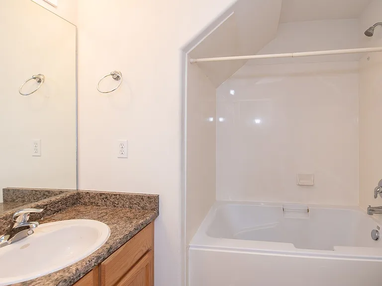 475 N Redwood Rd #56 — Photo 18