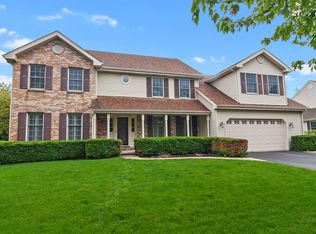 718 West Ln, Geneva, IL 60134