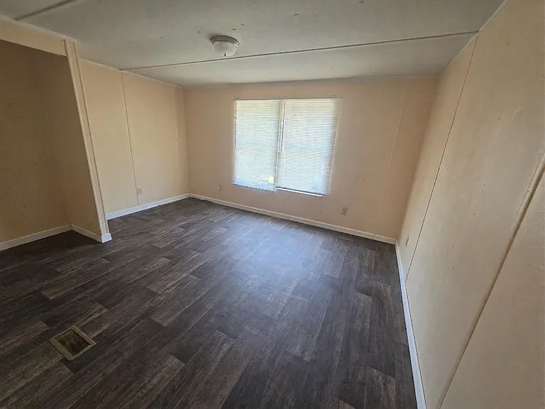 Swan Lake - Rent to Own — Photo 16