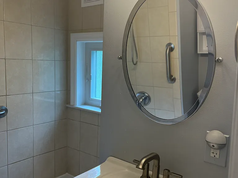 134 Peck St #1 — Photo 6