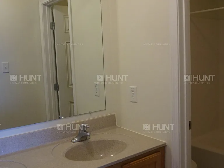 10 Stillman Ave — Photo 13