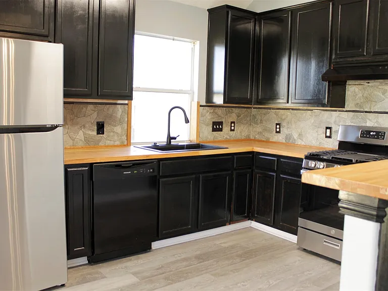 4031 Raspberry Ct — Photo 11