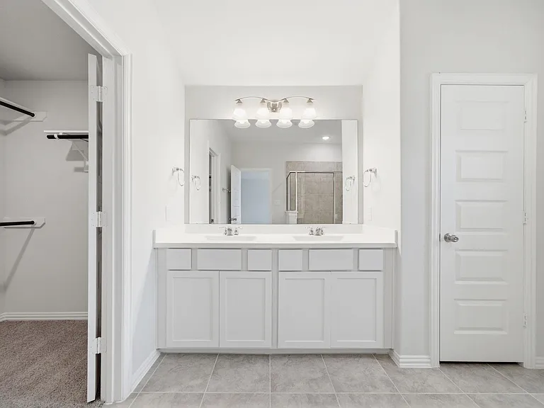 7116 Elgin St — Photo 15