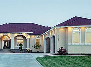 90105 Badger View Dr, Kennewick, WA 99338