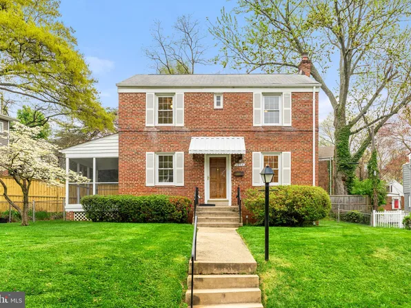 1953 N Vermont St, Arlington, VA 22207