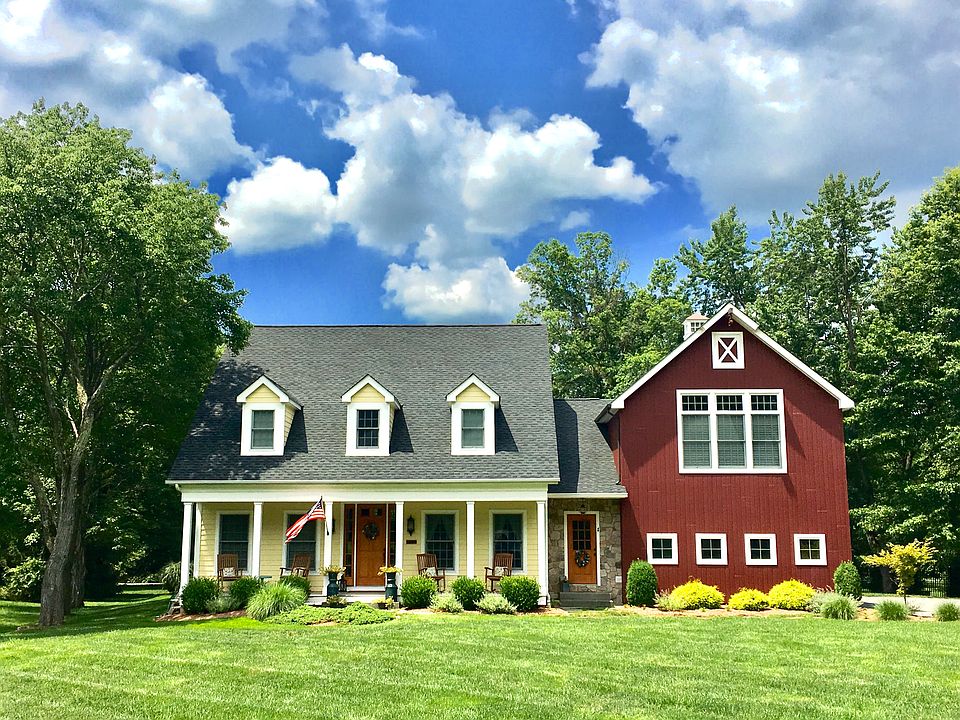 "Deer Trail Cottage"