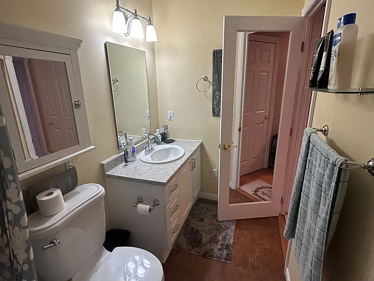 334 Queen Mary Rd #112 — Photo 10
