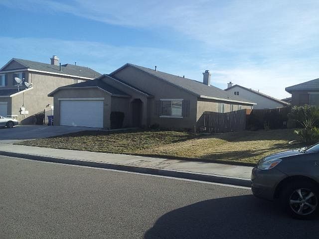 1st image of 13687 Winewood St