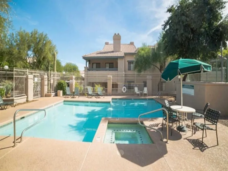 101 S Players Club Dr — Photo 3
