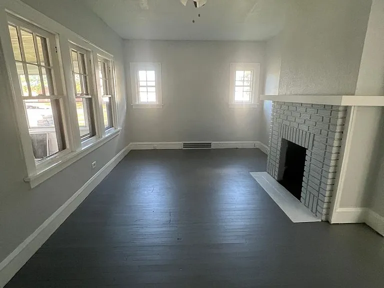1639 Avalon Rd — Photo 12