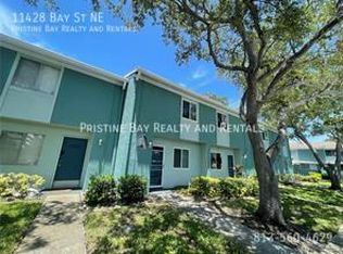 11428 Bay Rd, Key Largo, FL 33037