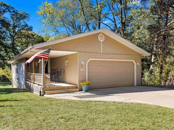 339 Park Ave, East Peoria, IL 61611