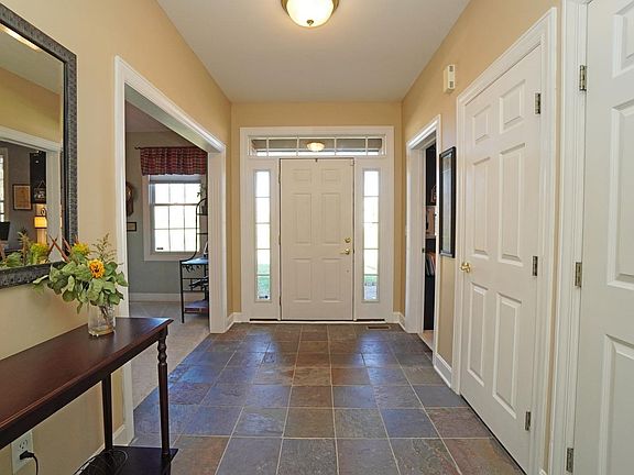 3rd image of 5779 Bentwood Dr