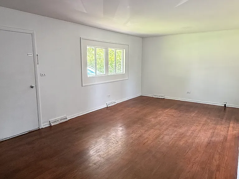 426 Mills St — Photo 8