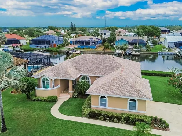 806 Eagle Ln, Apollo Beach, FL 33572