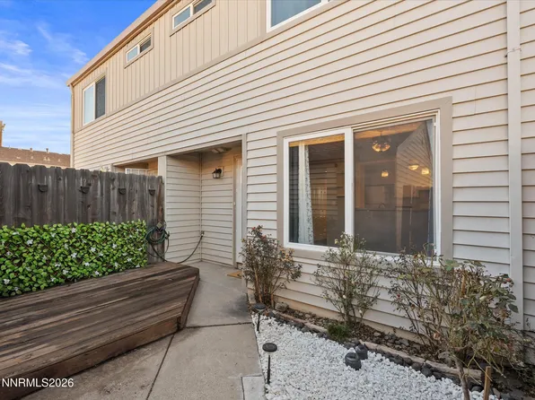 13902 Lear Blvd, Reno, NV 89506