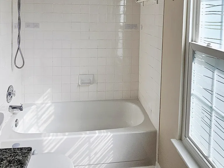 17519 Longview Ln — Photo 28