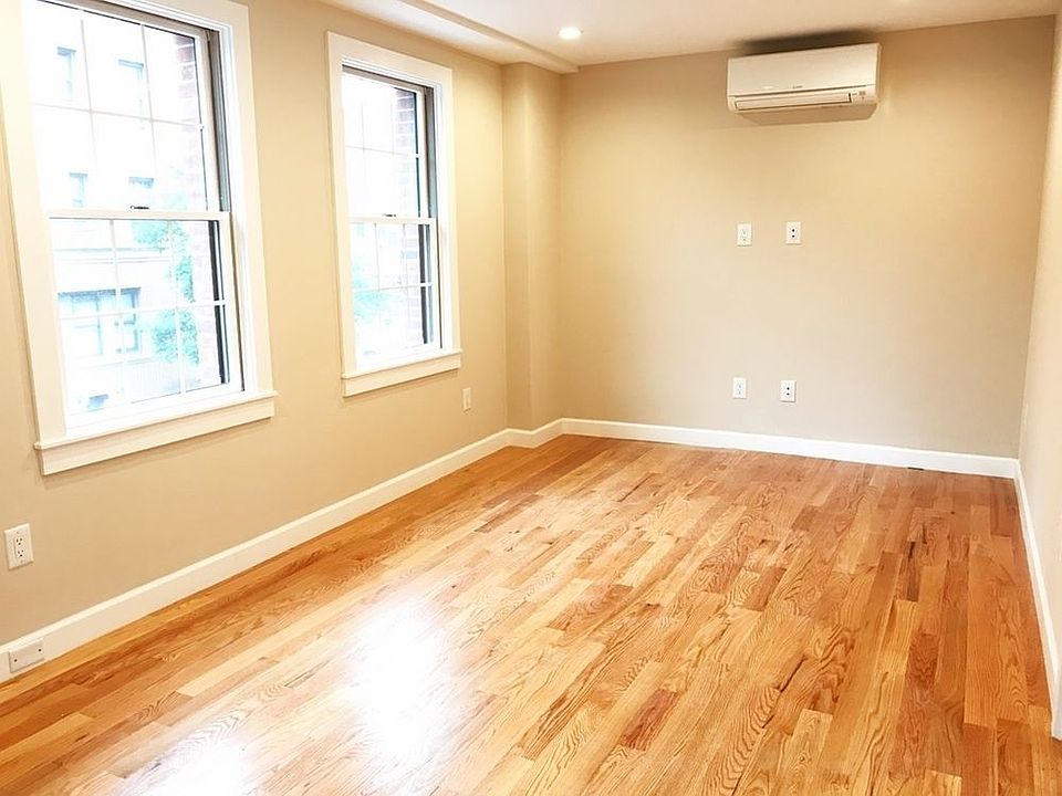 1st image of 3094 34th St APT 5A
