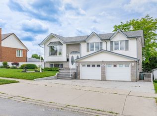 238 Hillmer Rd, Cambridge, ON N1R6N8