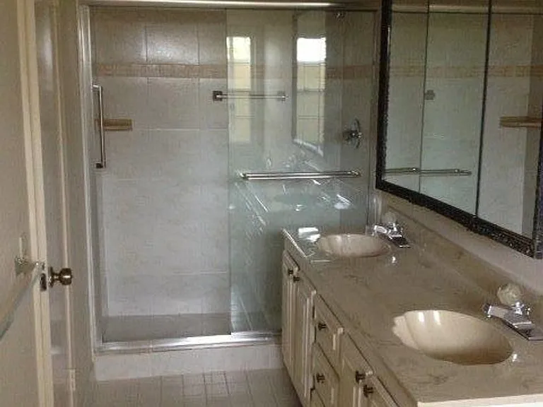 2414 NE 11th St #Townhouse 161 — Photo 30