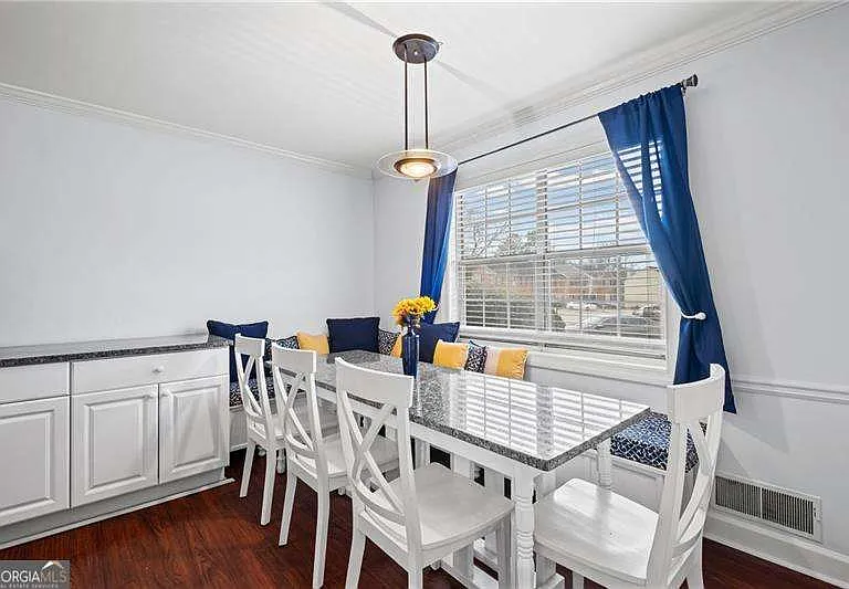 1072 Westfield Trce SE — Photo 4
