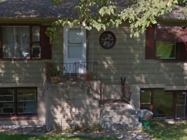 4248 Erskine St #1, Omaha, NE 68111