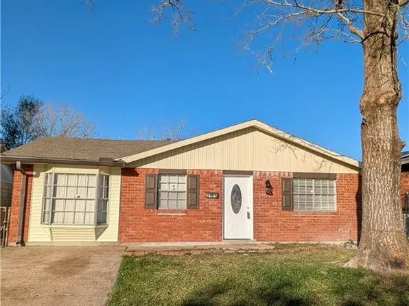 3101 Bacchus Dr, New Orleans, LA 70131