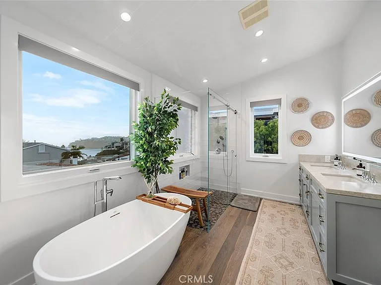 45 Emerald Bay — Photo 26