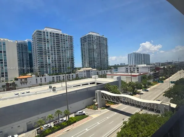 16909 N Bay Rd, Sunny Isles Beach, FL