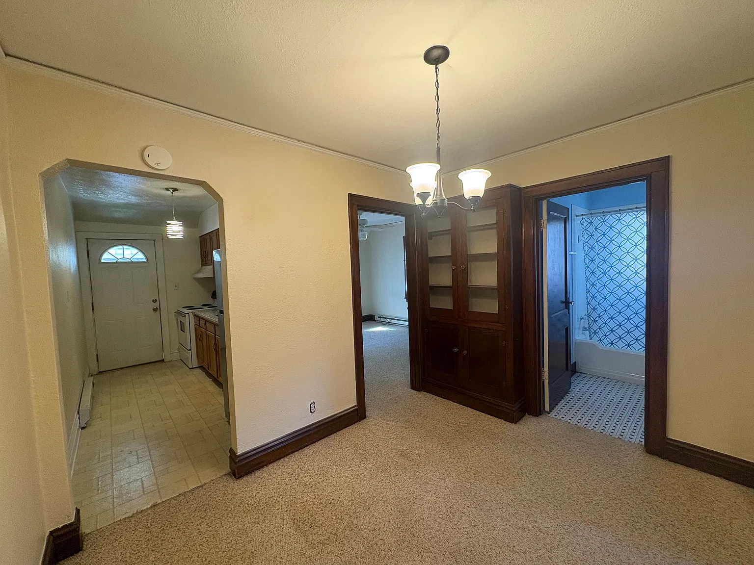 1 bed, 600 sqft, $850 — Photo 3