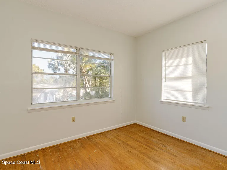 1501 S Shannon Ave #8 — Photo 17