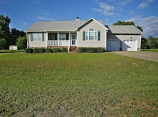 30 Cirrus Dr, Clayton, NC 27520
