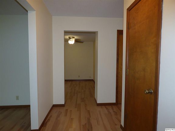 4th image of 4334 Bishop St