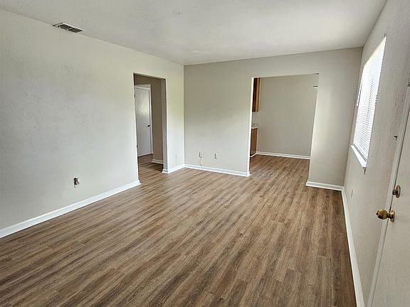 4th image of 1411 Ramble Brk #B