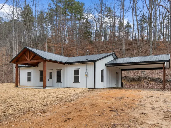 478 Pineview Rd, Linden, TN 37096