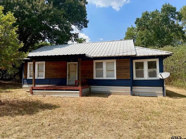 1006 W Houston Ave, Crockett, TX 75835