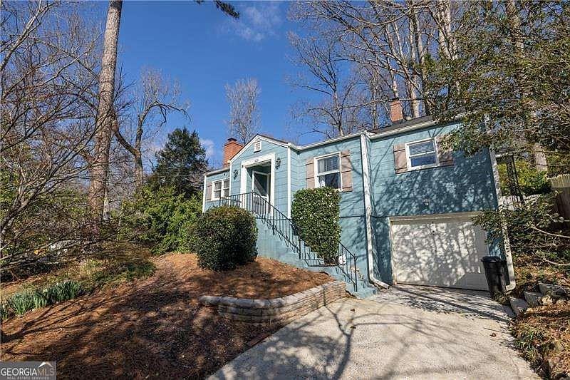 1st image of 223 Kathryn Ave