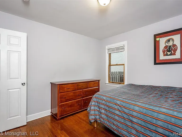 1308 Hampton Rd — Photo 19