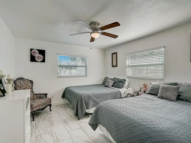 626 S Osprey Ave — Photo 17
