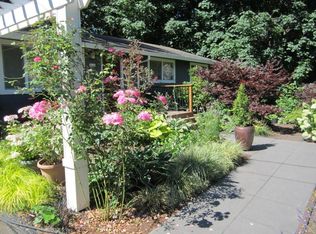 3230 SW Nebraska St, Portland, OR 97239