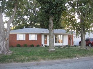 1118 Flint St, Red Bud, IL 62278