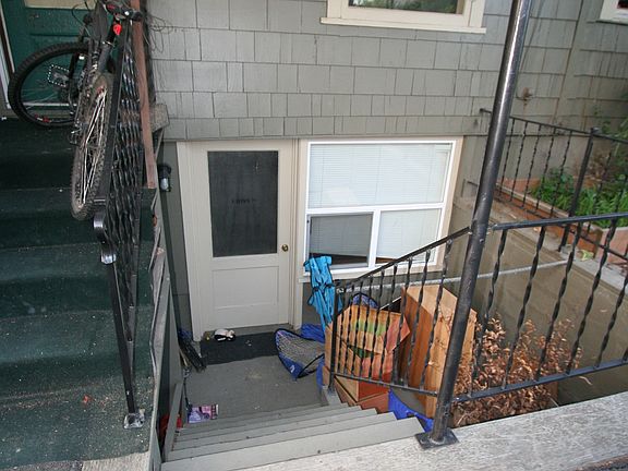 3rd image of 2106 C St #C