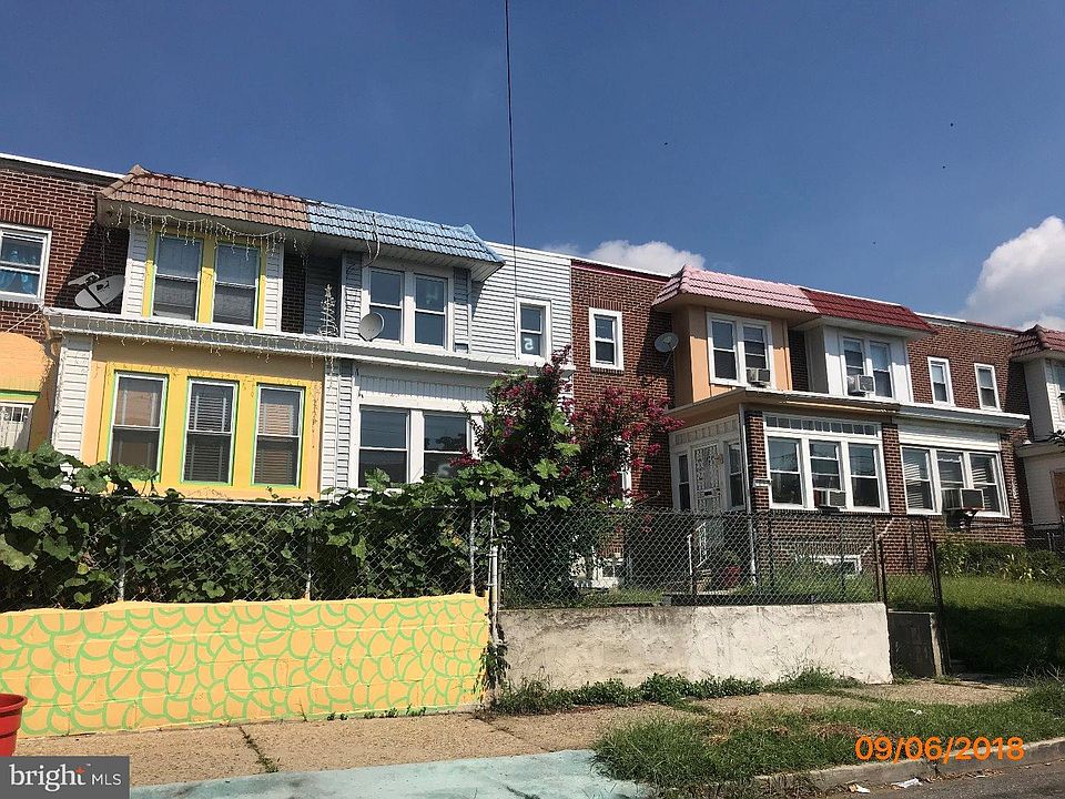 2nd image of 3051 Carman St